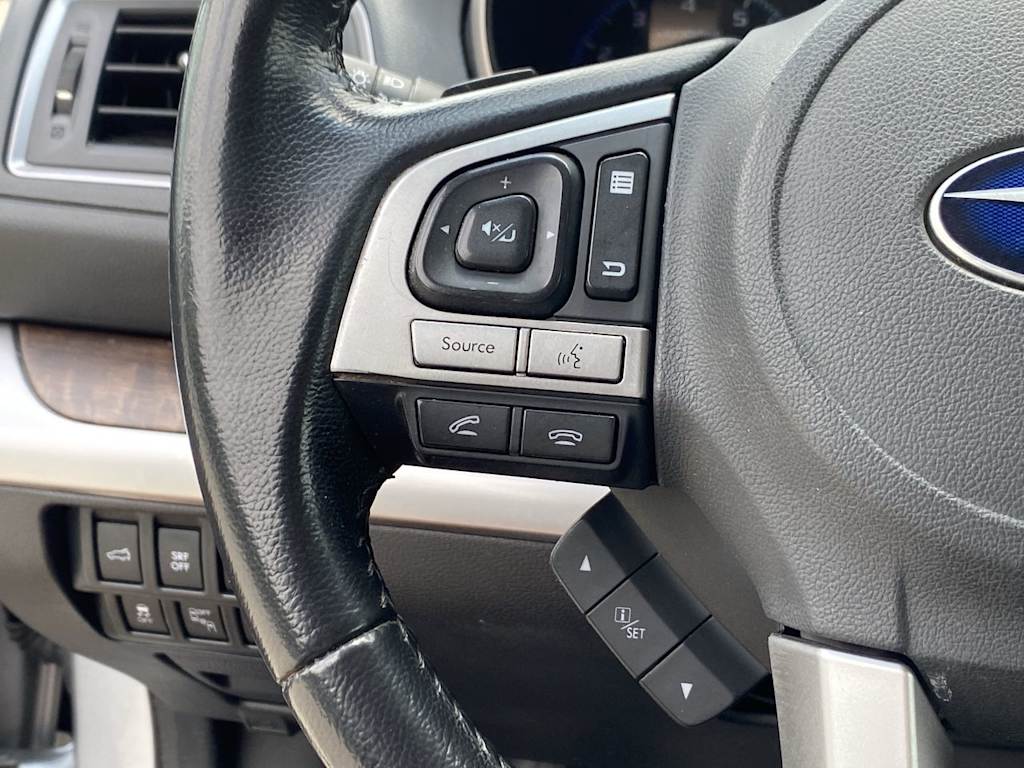2016 Subaru Outback 3.6R Limited 28
