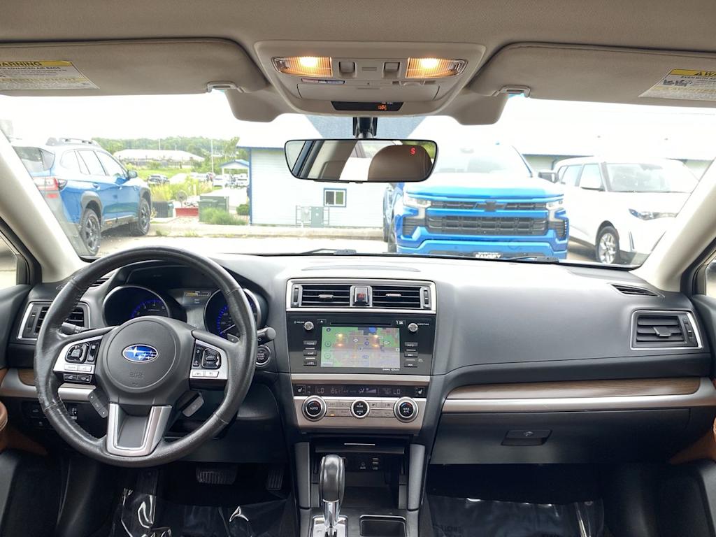 Thumbnail: 2017 Subaru Outback - 9
