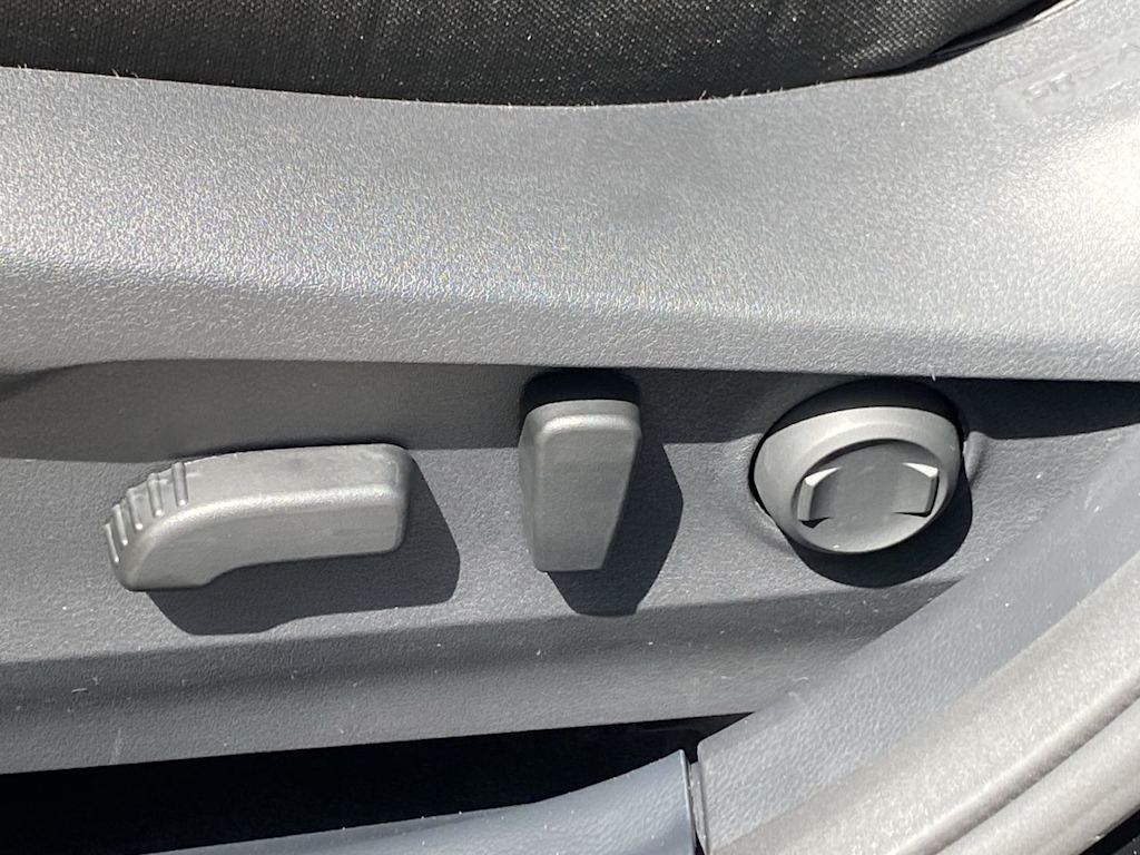 Thumbnail: 2025 Subaru Outback - 25