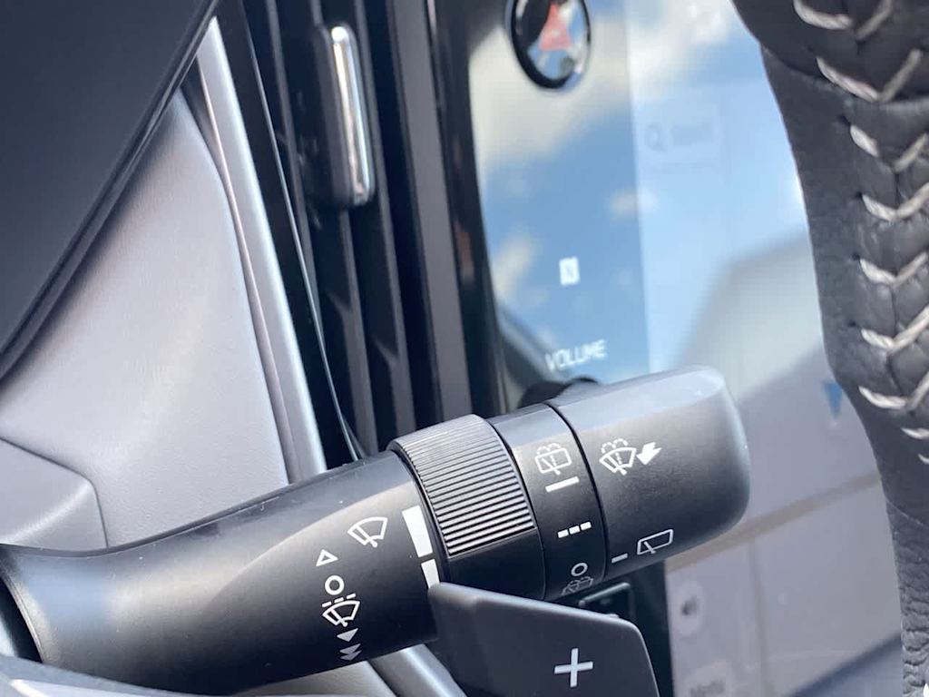 Thumbnail: 2025 Subaru Outback - 30