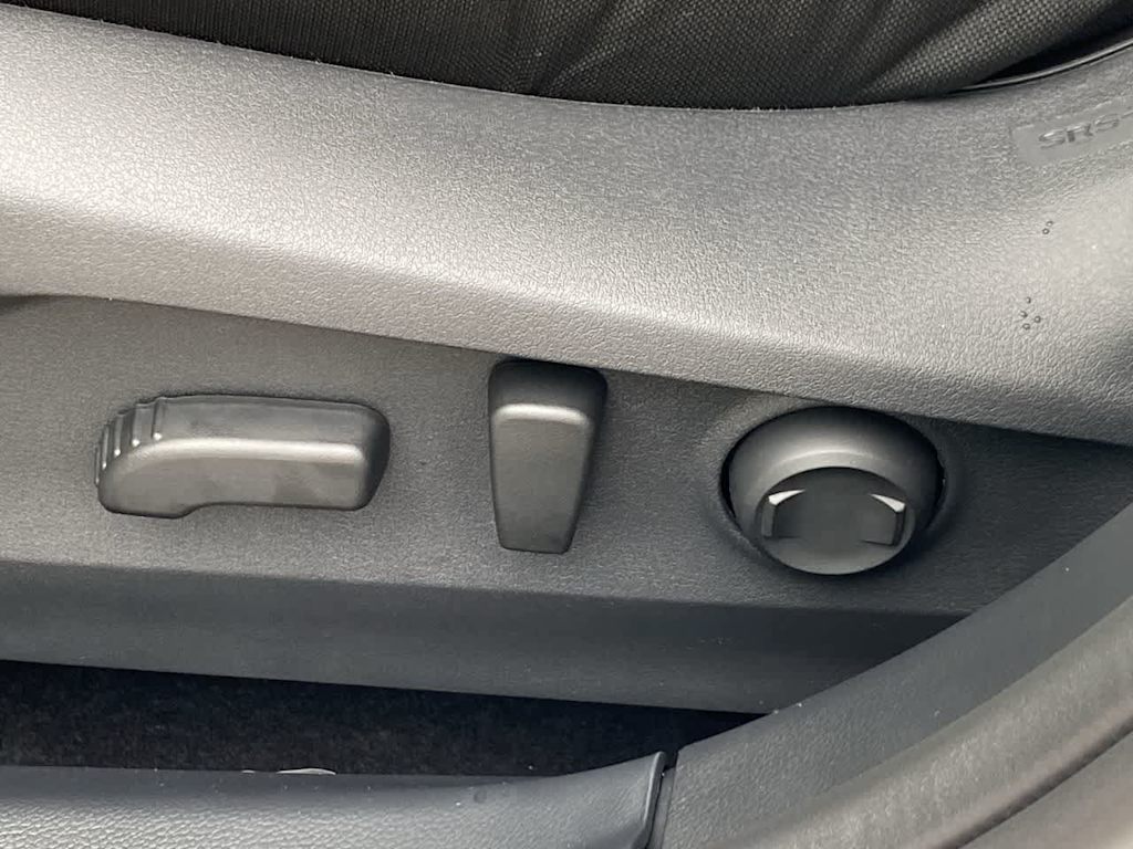 Thumbnail: 2025 Subaru Outback - 25