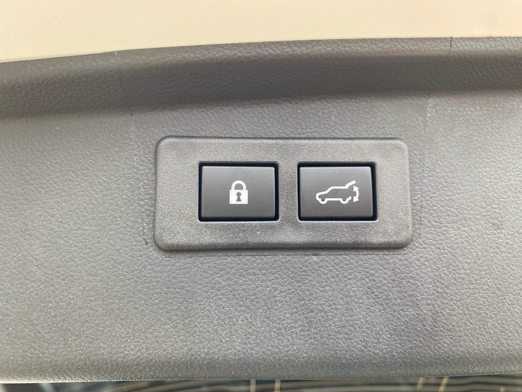 Thumbnail: 2025 Subaru Outback - 30