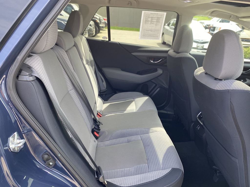 2024 Subaru Outback Premium 27