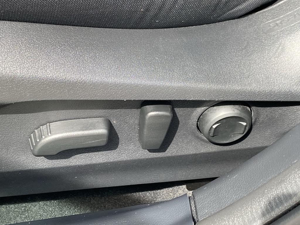 2024 Subaru Outback Premium 24