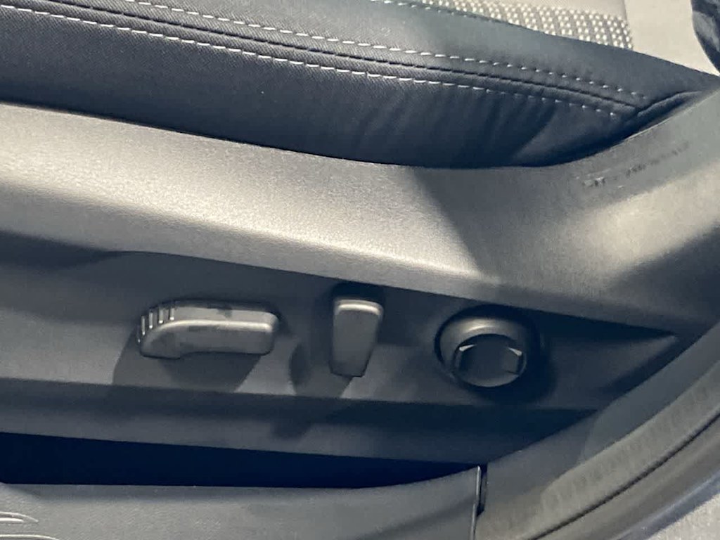 Thumbnail: 2025 Subaru Outback - 25