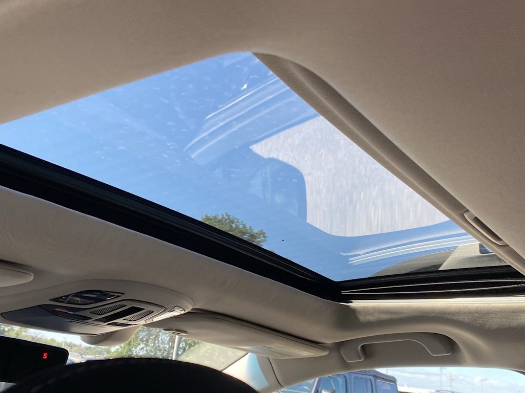 Thumbnail: 2022 Subaru Outback - 25