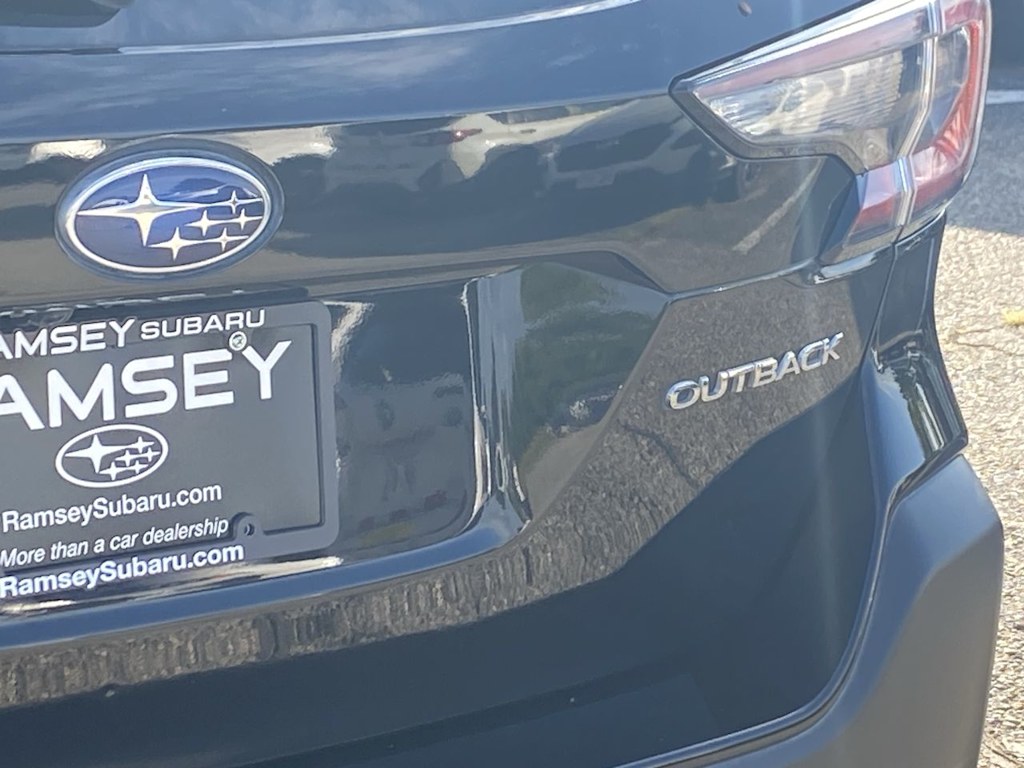 Thumbnail: 2023 Subaru Outback - 6