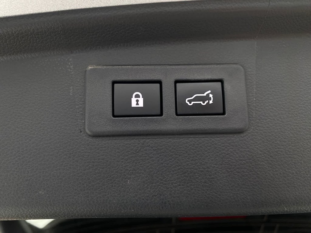 Thumbnail: 2022 Subaru Outback - 32