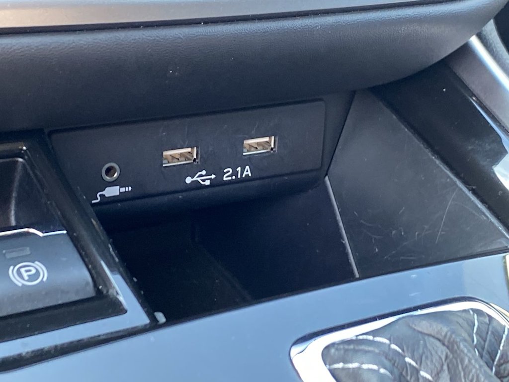 2020 Subaru Outback Limited 35