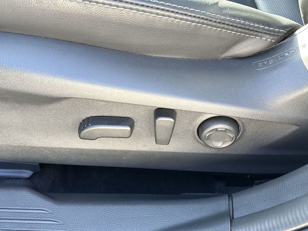 Thumbnail: 2025 Subaru Outback - 25