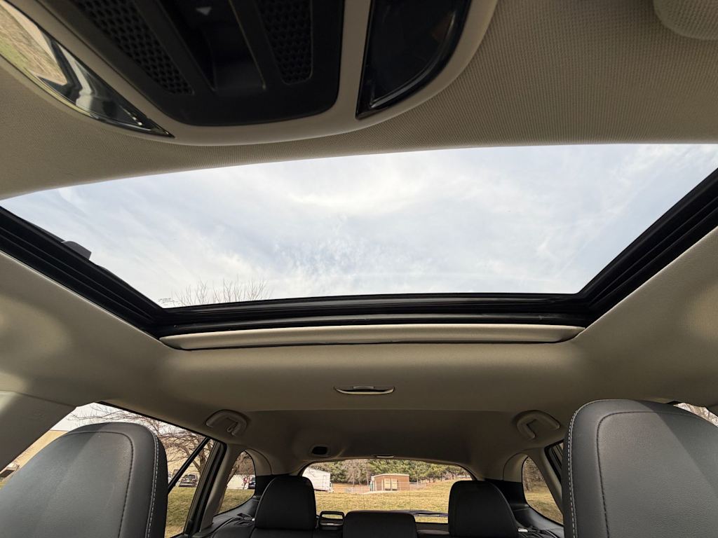 Thumbnail: 2022 Subaru Outback - 32