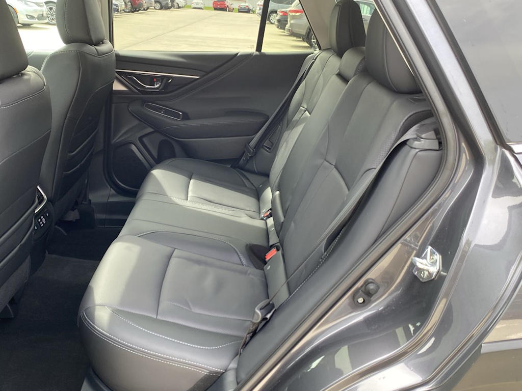 2025 Subaru Outback Limited 27