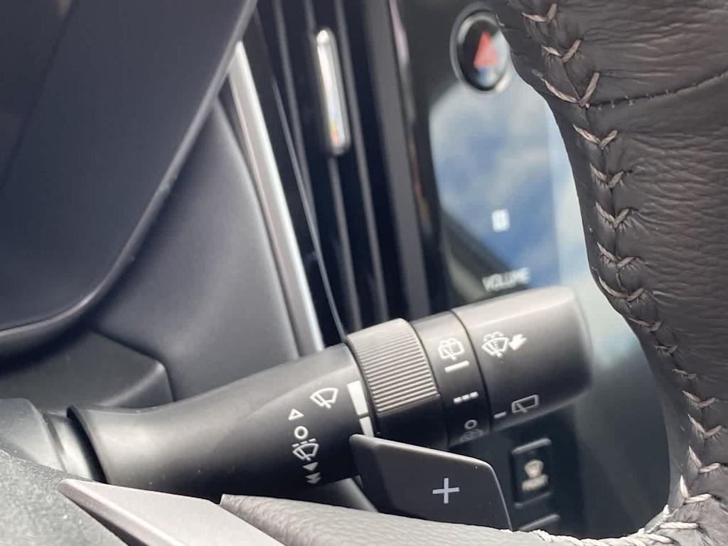 Thumbnail: 2025 Subaru Outback - 31