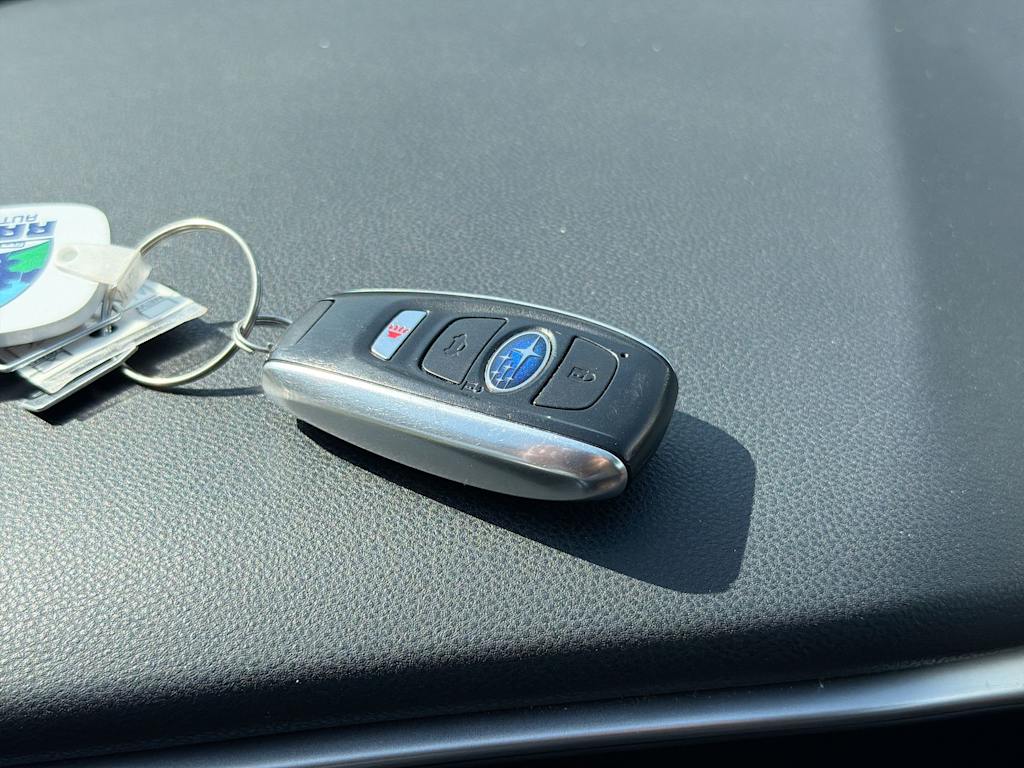 Thumbnail: 2022 Subaru Outback - 17