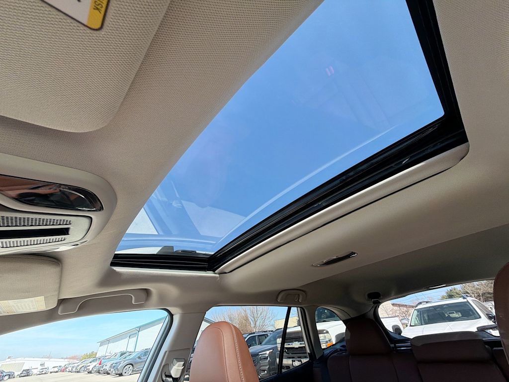 Thumbnail: 2022 Subaru Outback - 23