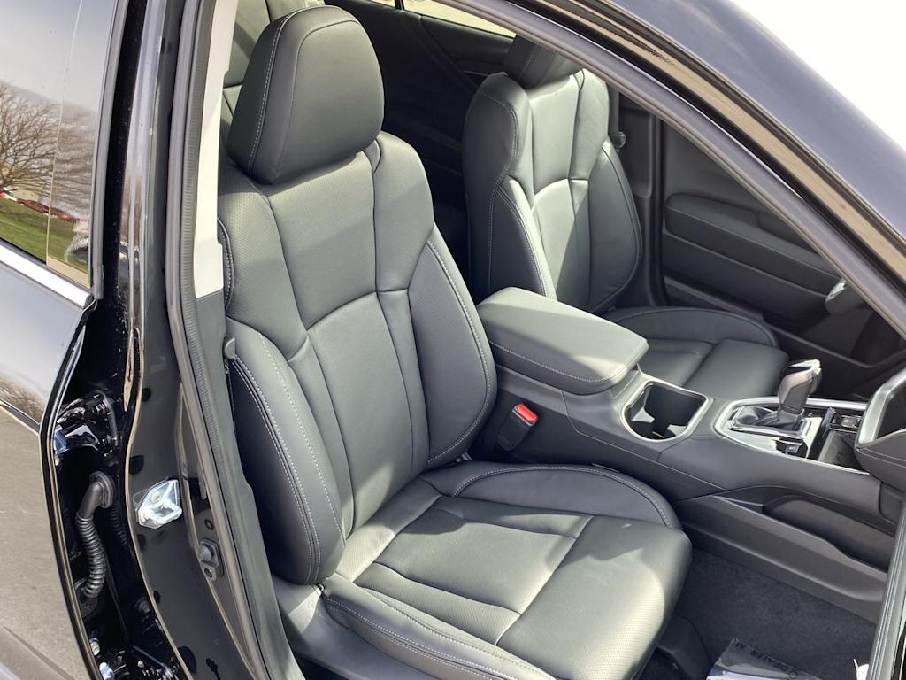 2025 Subaru Outback Touring 11