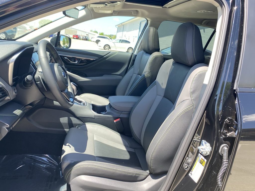 2025 Subaru Outback Onyx Edition 10