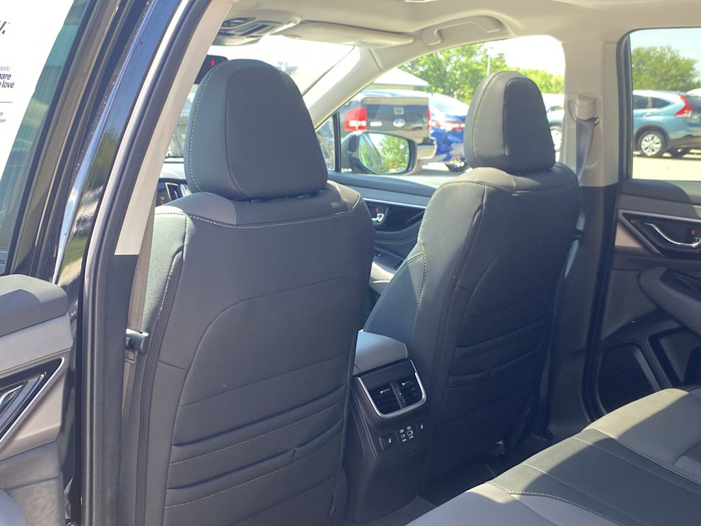 2025 Subaru Outback Onyx Edition 12