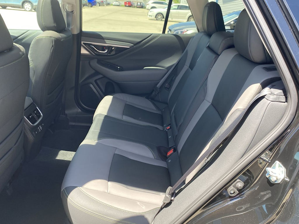 2025 Subaru Outback Onyx Edition 27
