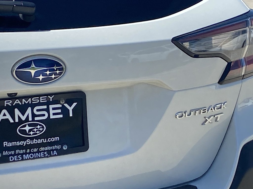 Thumbnail: 2022 Subaru Outback - 24