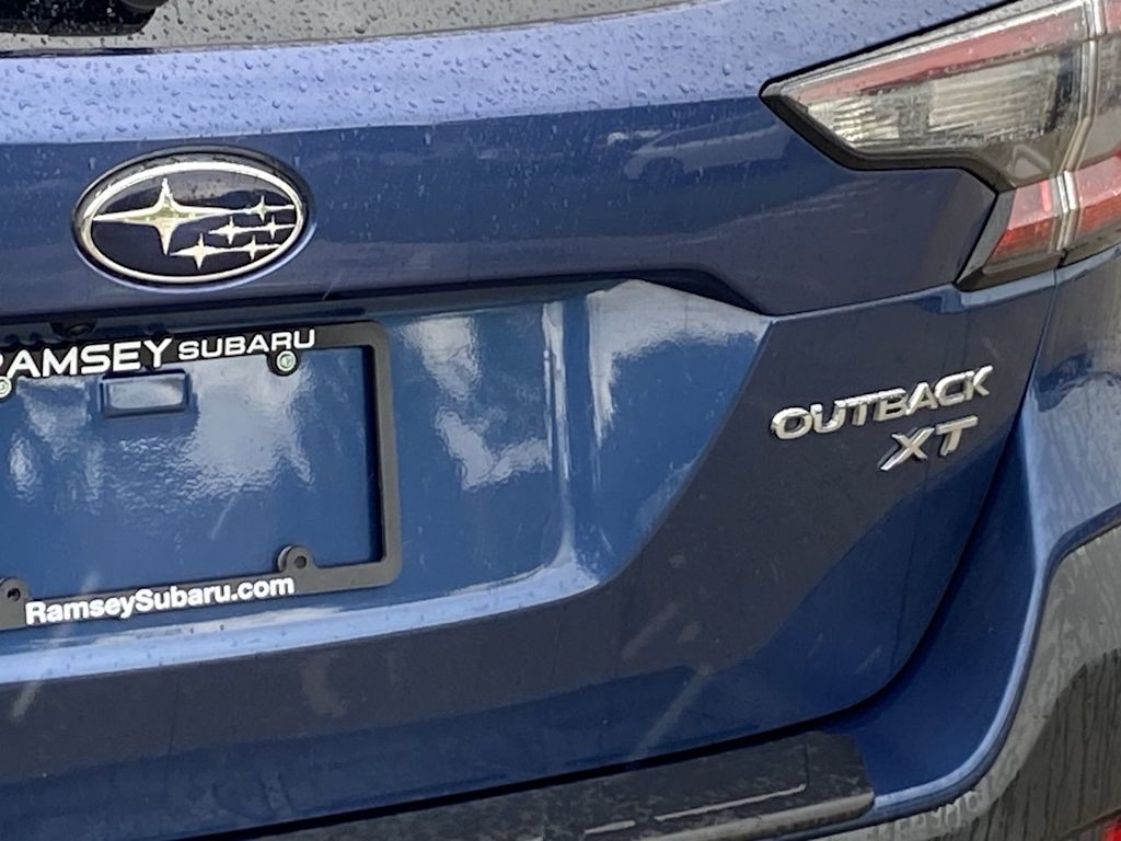 Thumbnail: 2022 Subaru Outback - 24
