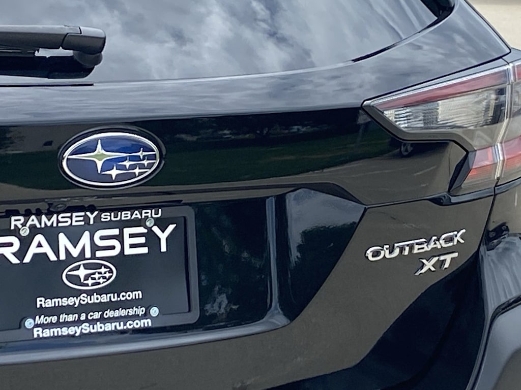 Thumbnail: 2023 Subaru Outback - 6