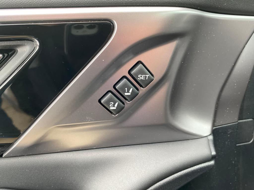 Thumbnail: 2023 Subaru Outback - 25