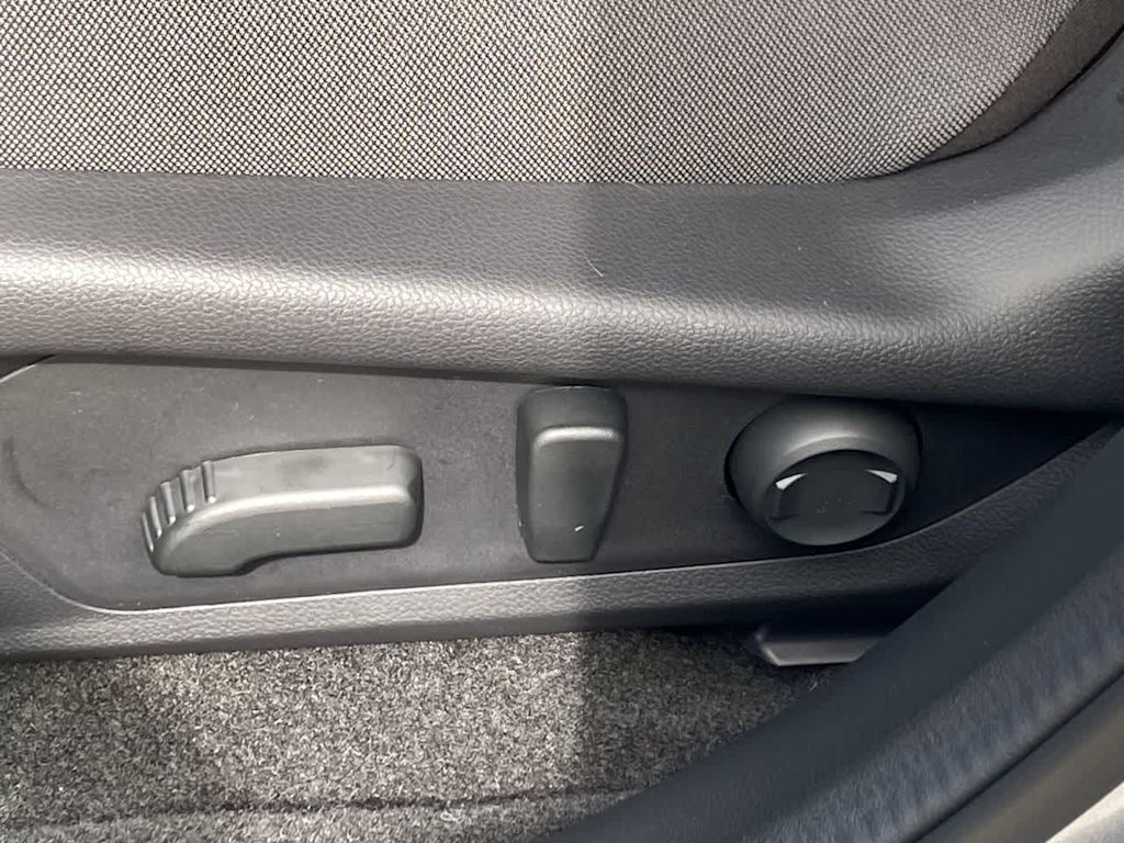 Thumbnail: 2025 Subaru Crosstrek - 27