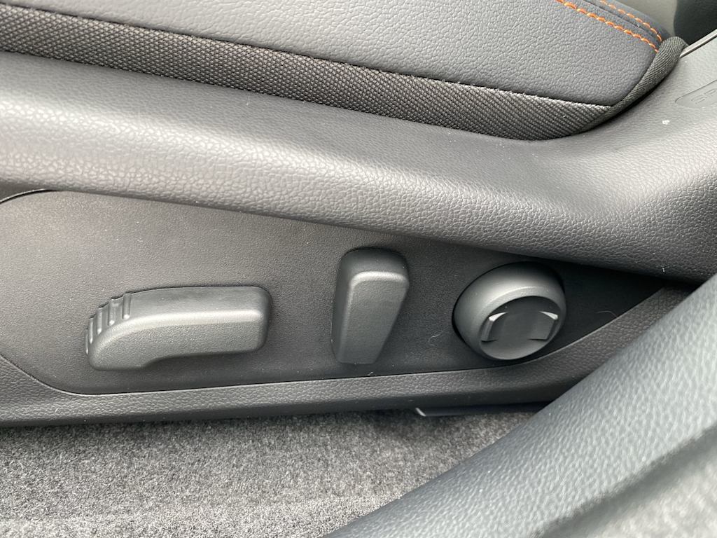 2025 Subaru Crosstrek Limited 24