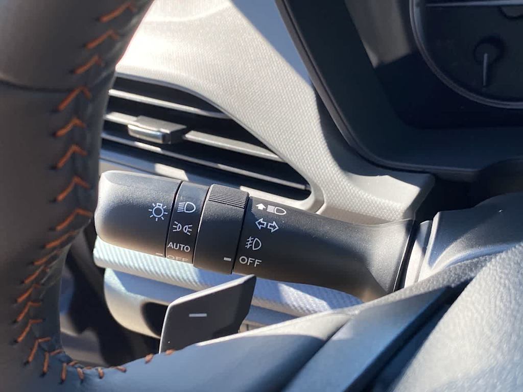 Thumbnail: 2025 Subaru Crosstrek - 31