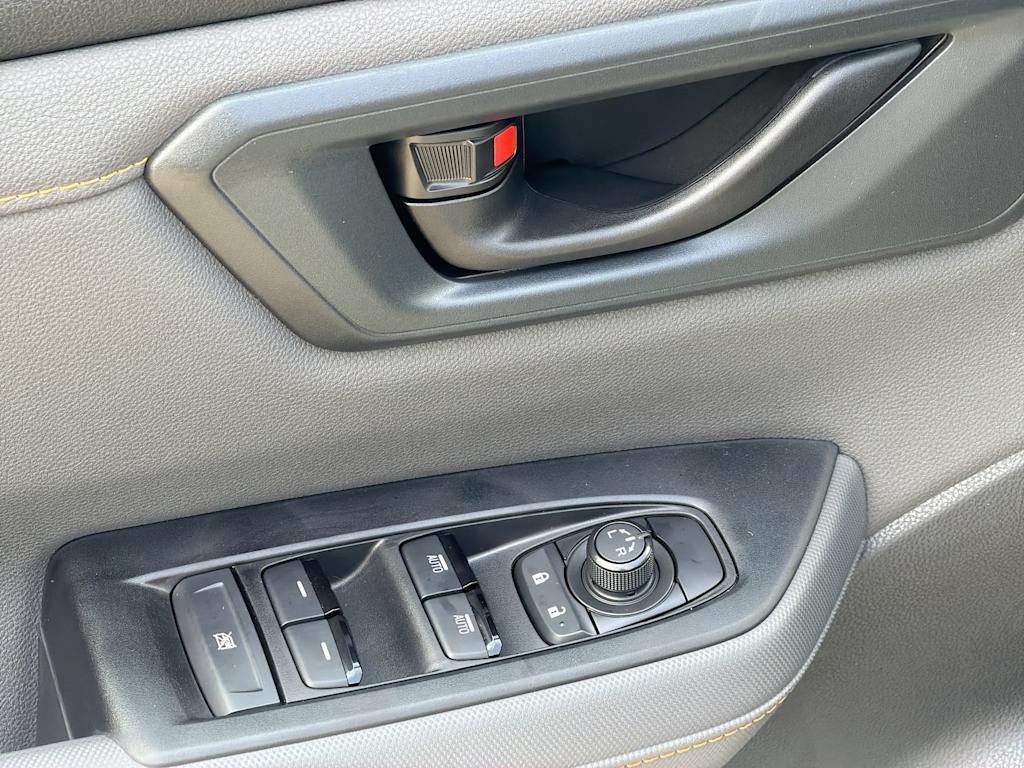 Thumbnail: 2026 Subaru Forester - 24