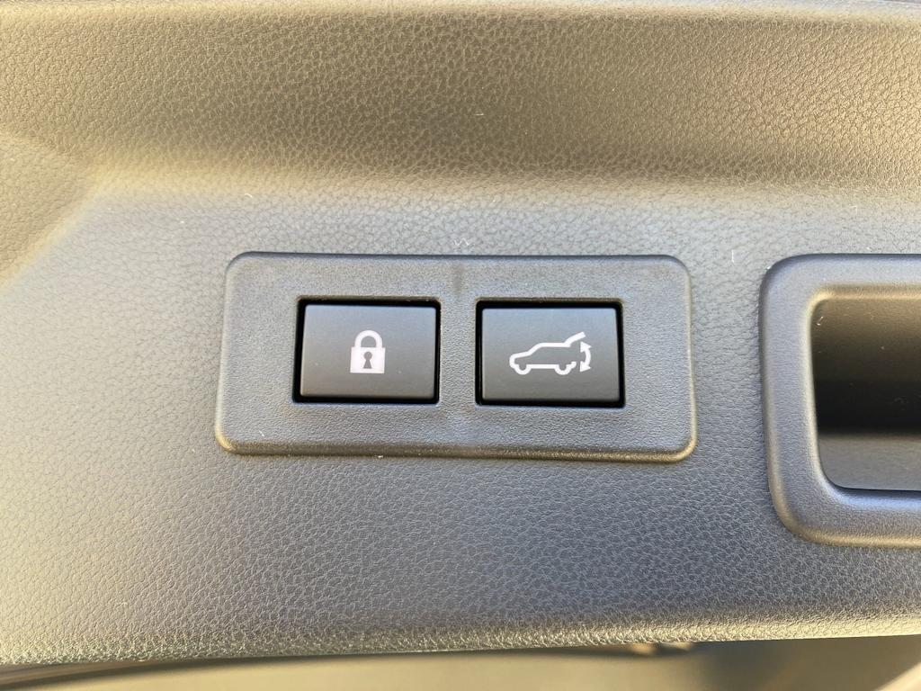 Thumbnail: 2026 Subaru Forester - 30