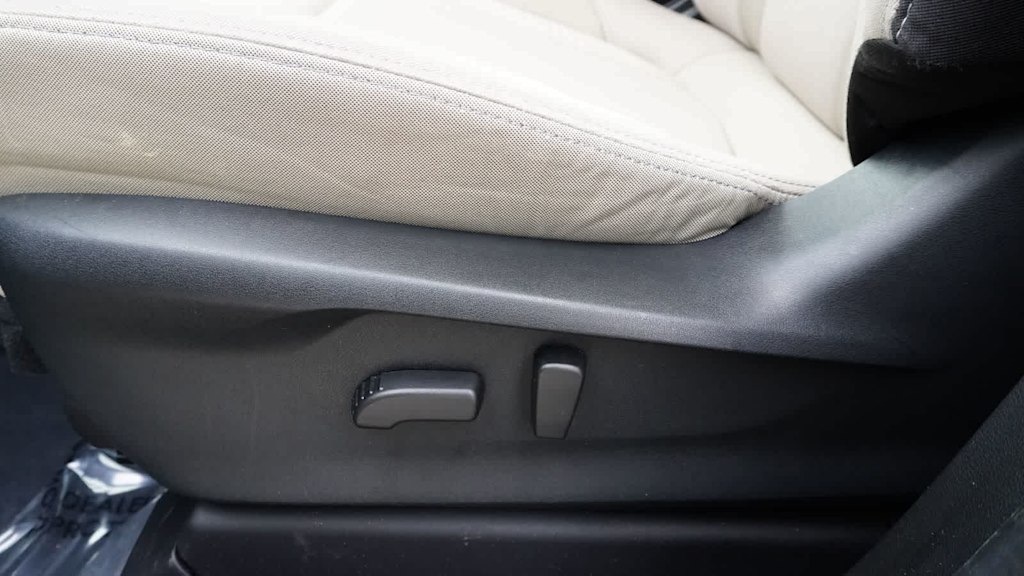 Thumbnail: 2023 Subaru Ascent - 24