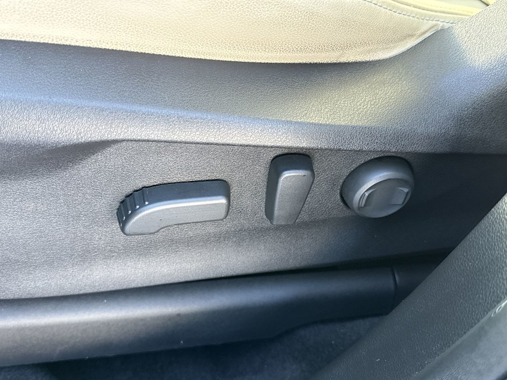 Thumbnail: 2020 Subaru Ascent - 25