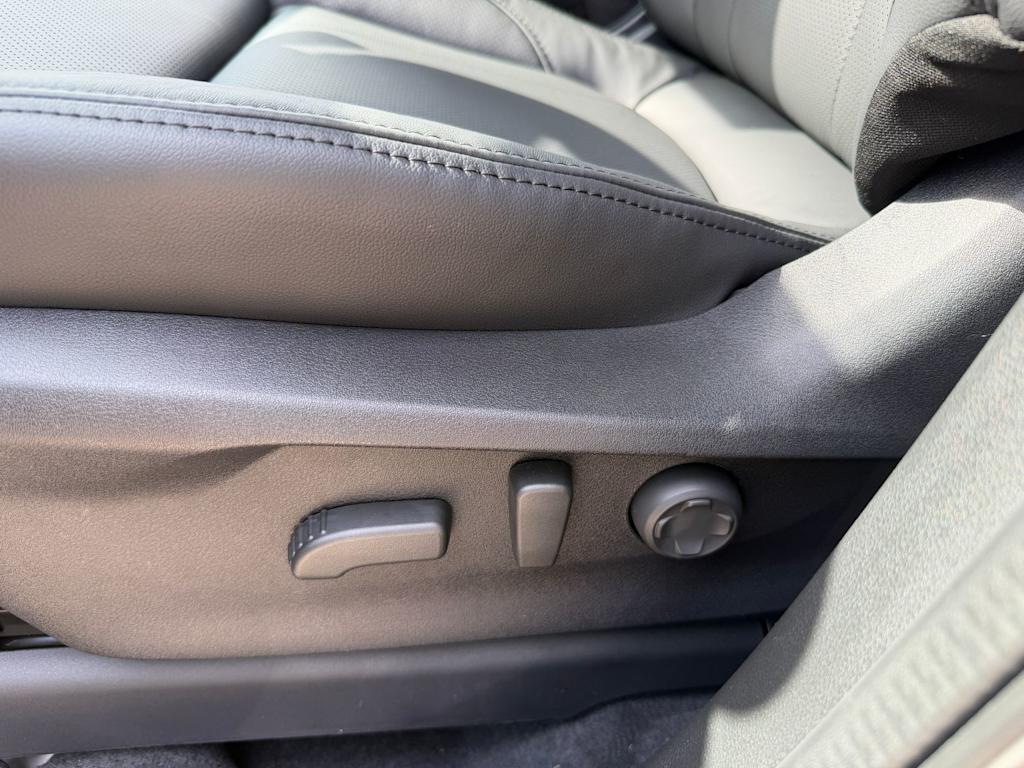 Thumbnail: 2026 Subaru Ascent - 26