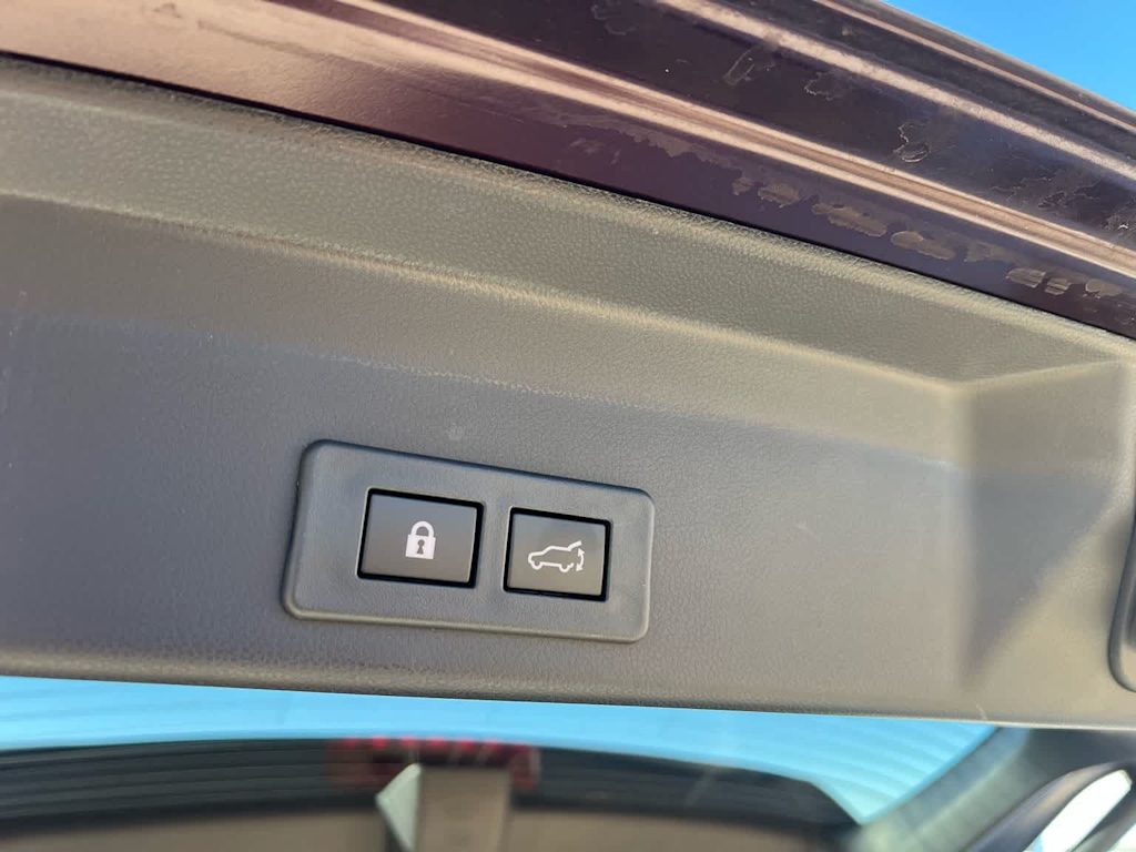 Thumbnail: 2023 Subaru Ascent - 32