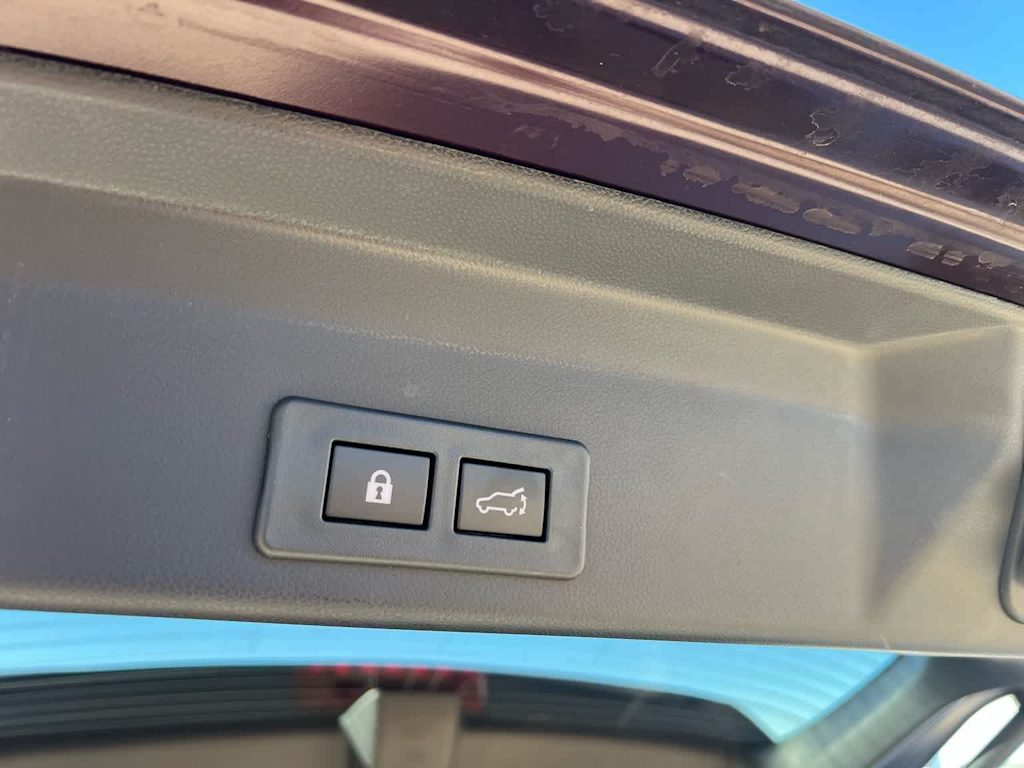 Thumbnail: 2023 Subaru Ascent - 32