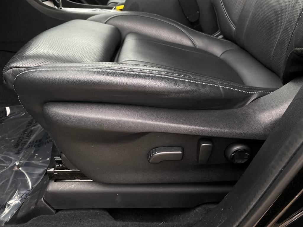 Thumbnail: 2023 Subaru Ascent - 26