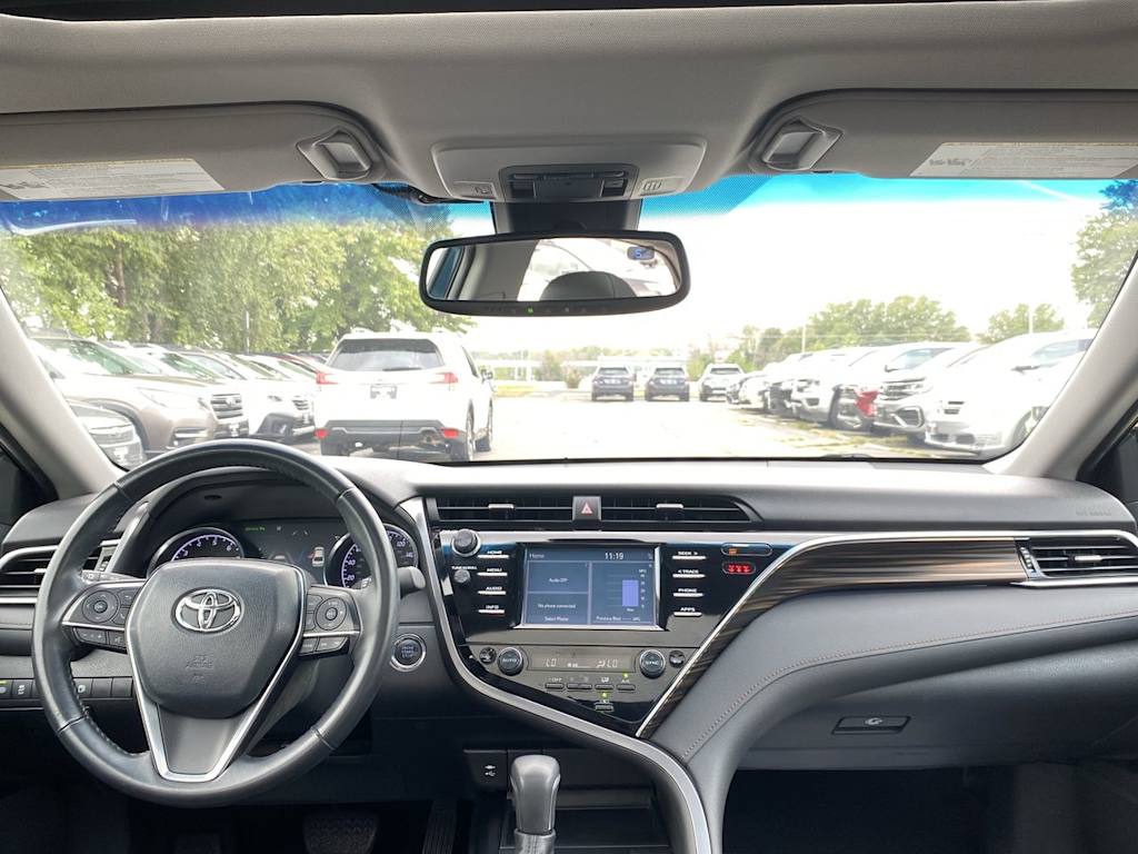 Thumbnail: 2018 Toyota Camry - 9