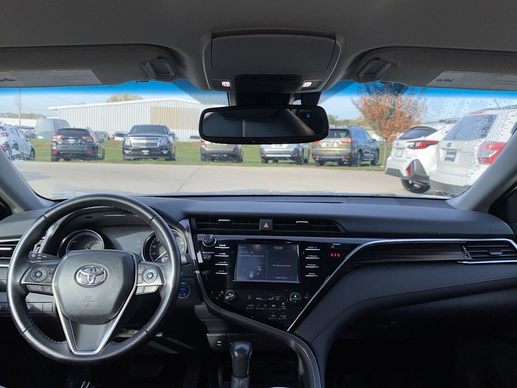 Thumbnail: 2018 Toyota Camry - 10