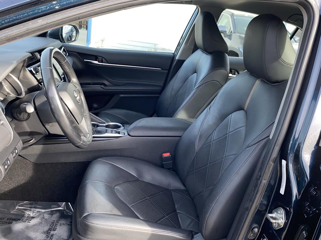 Thumbnail: 2018 Toyota Camry - 11