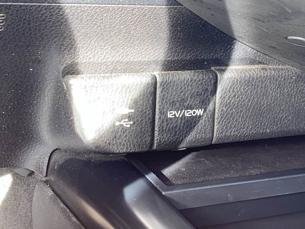 Thumbnail: 2018 Toyota Camry - 19