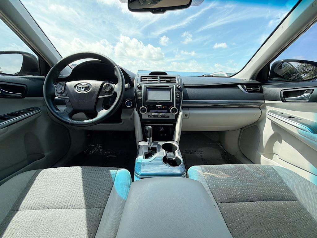 Thumbnail: 2012 Toyota Camry - 7