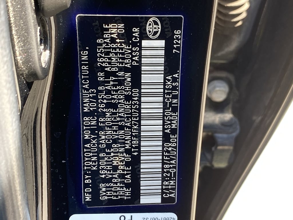 Thumbnail: 2014 Toyota Camry - 16