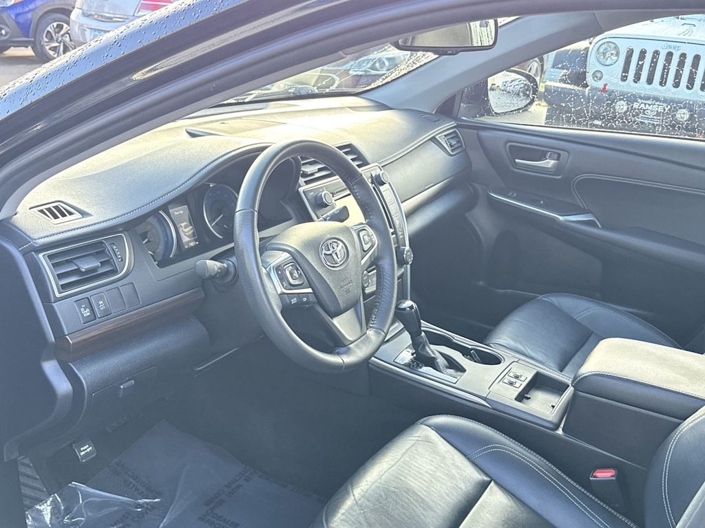 Thumbnail: 2017 Toyota Camry - 2