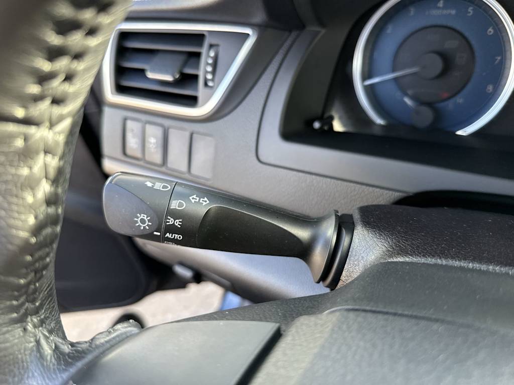 Thumbnail: 2017 Toyota Camry - 30