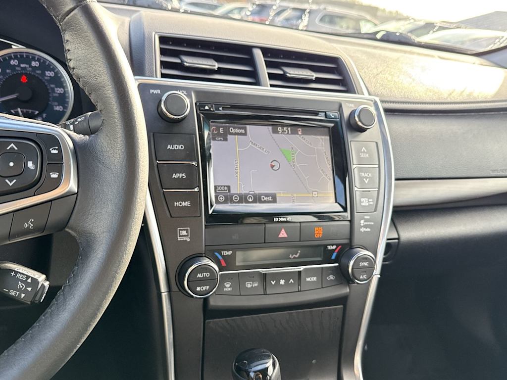 Thumbnail: 2017 Toyota Camry - 14