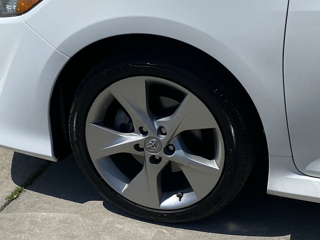 2013 Toyota Camry SE 7