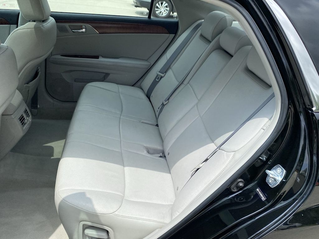 Thumbnail: 2011 Toyota Avalon - 26