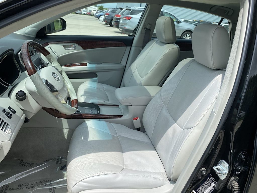Thumbnail: 2011 Toyota Avalon - 10